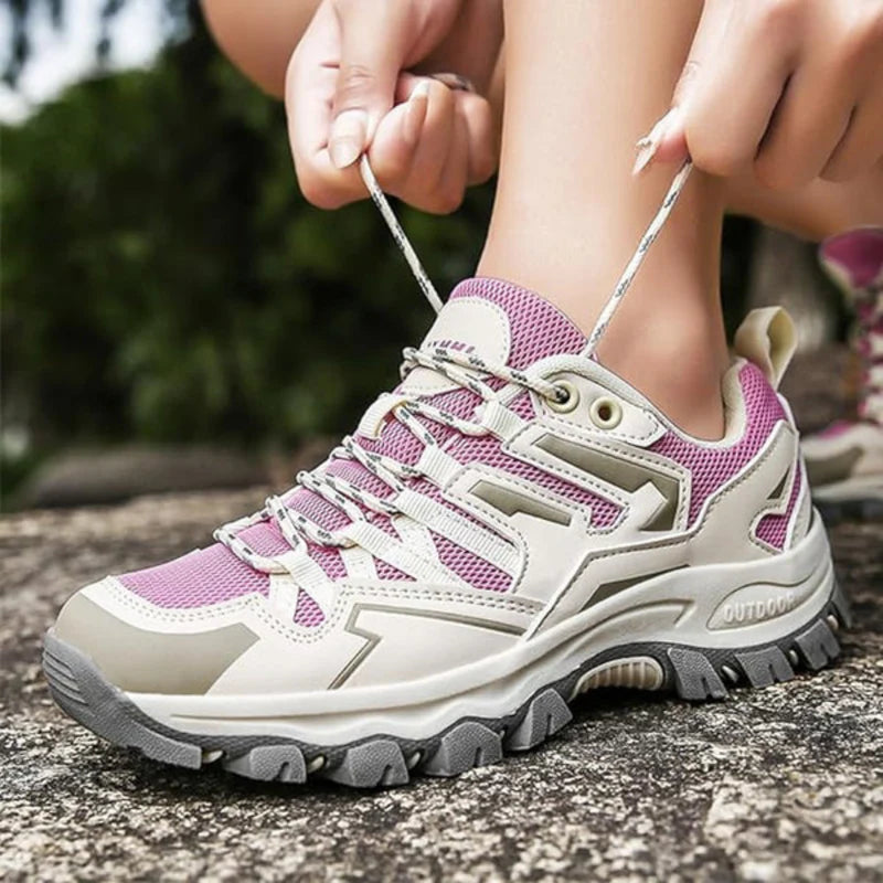 Fawn - Sturdy Women's Walking Shoe