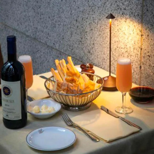 Modern Slim Wireless LED Table Lamp
