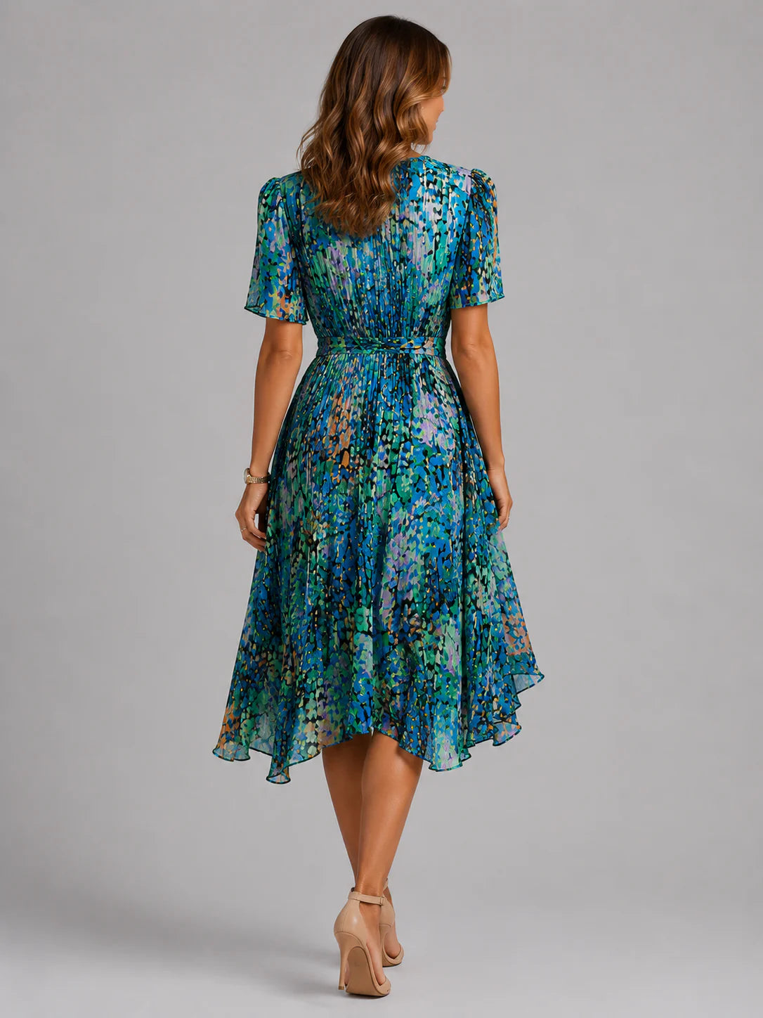 Women’s V-Neck Summer Dress – Flowing Silhouette