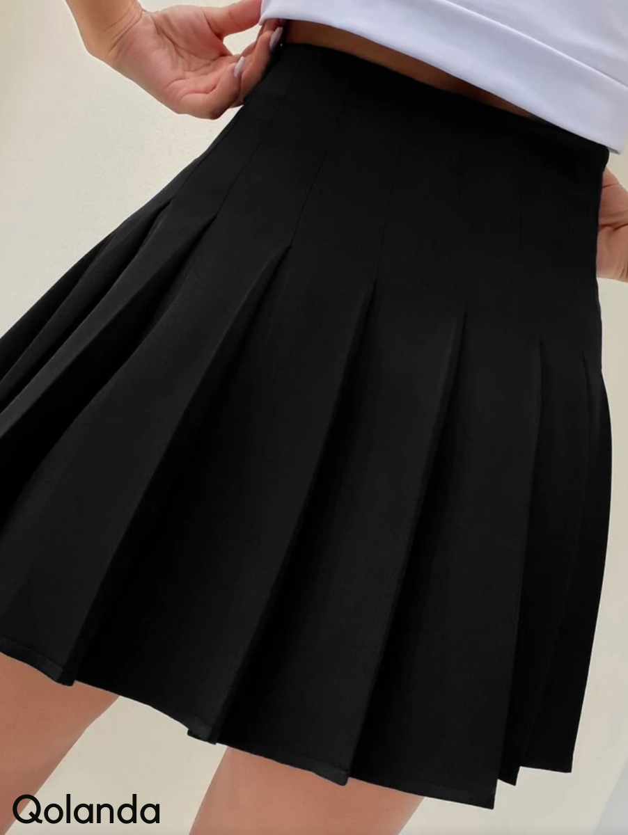 Qolanda High-Waisted Pleated Skirt