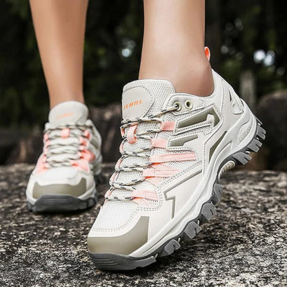 Fawn - Sturdy Women's Walking Shoe