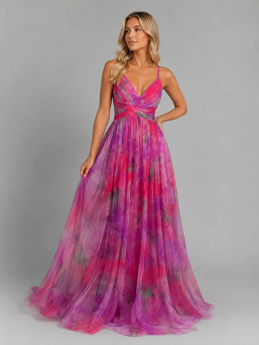 Women’s Floral V-Neck Maxi Dress – Flowing Silhouette